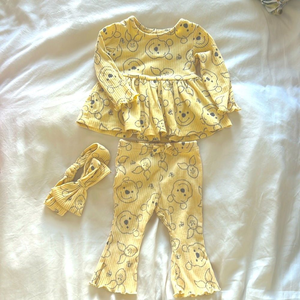 Disney Baby Girl Winnie the Pooh 3-6 month set